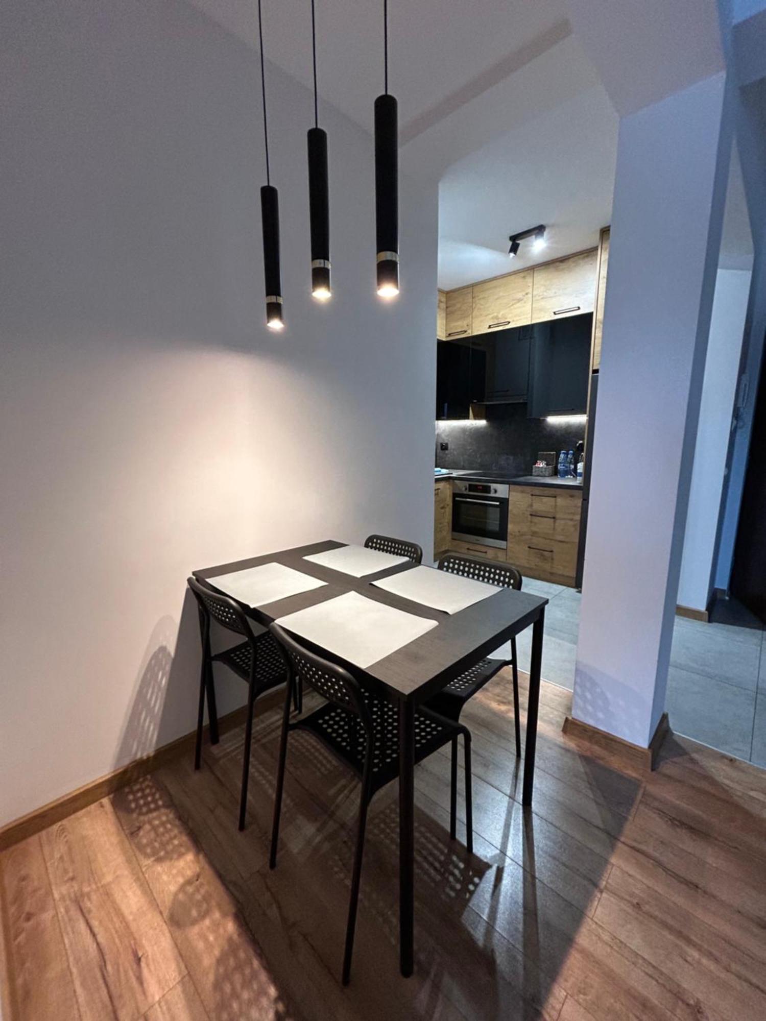 צ'סטוצ'ובה Apartamenty 77 מראה חיצוני תמונה