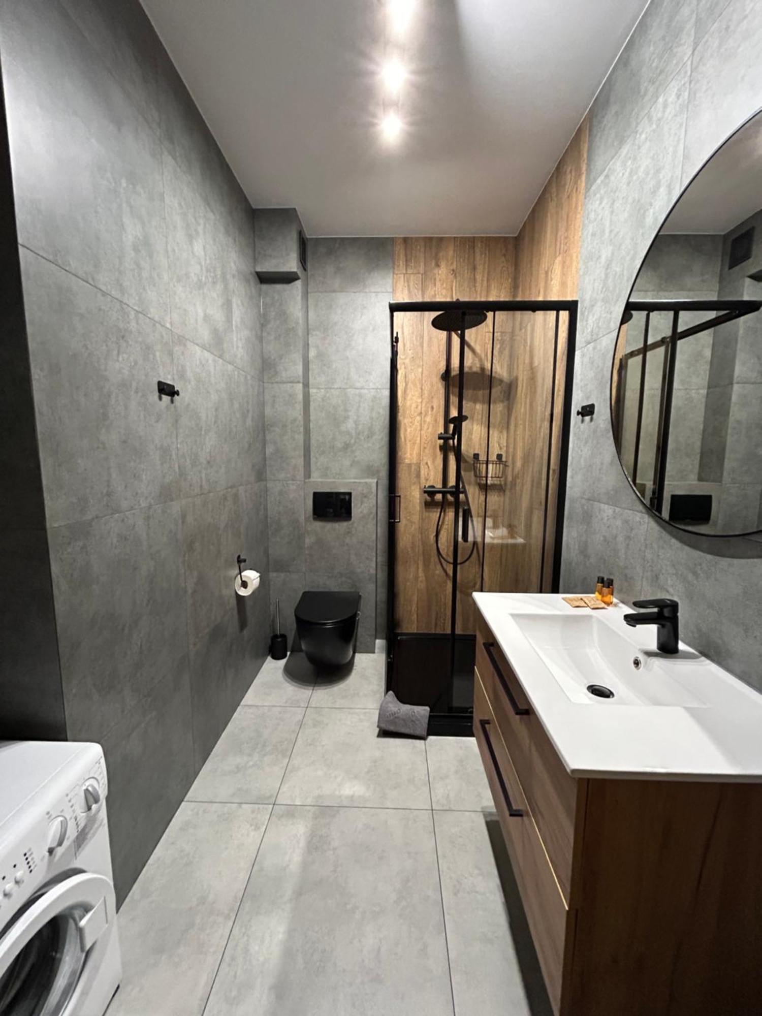צ'סטוצ'ובה Apartamenty 77 מראה חיצוני תמונה